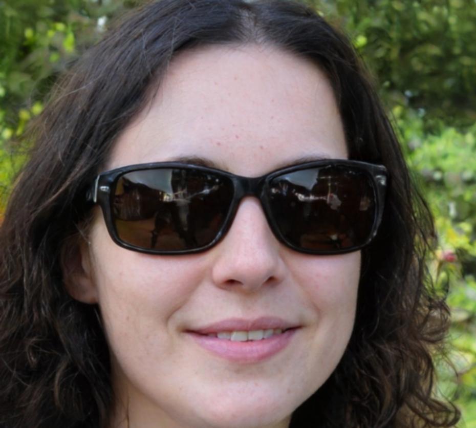 Retrato profesional de Elisa Montaner